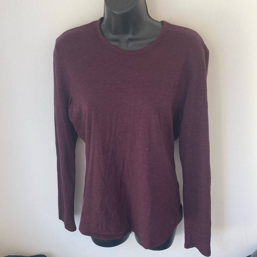 - Seg’ments 100% Merino Wool Top / Base Layer